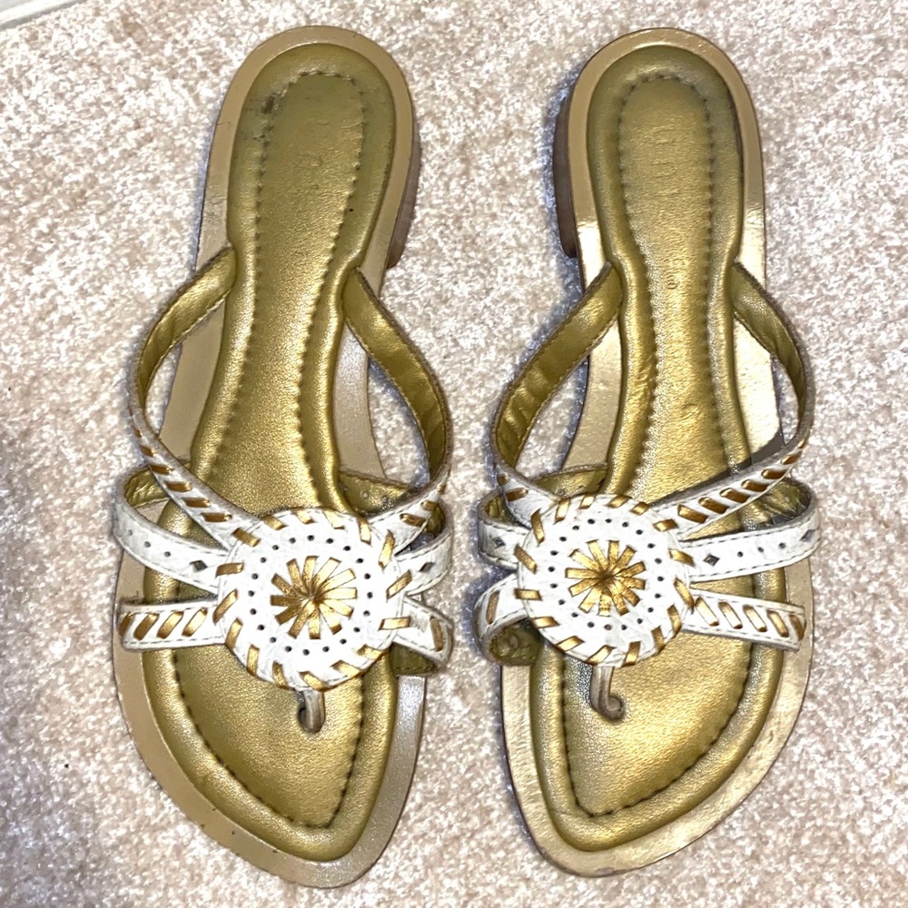 sandals - Picture 3 of 5